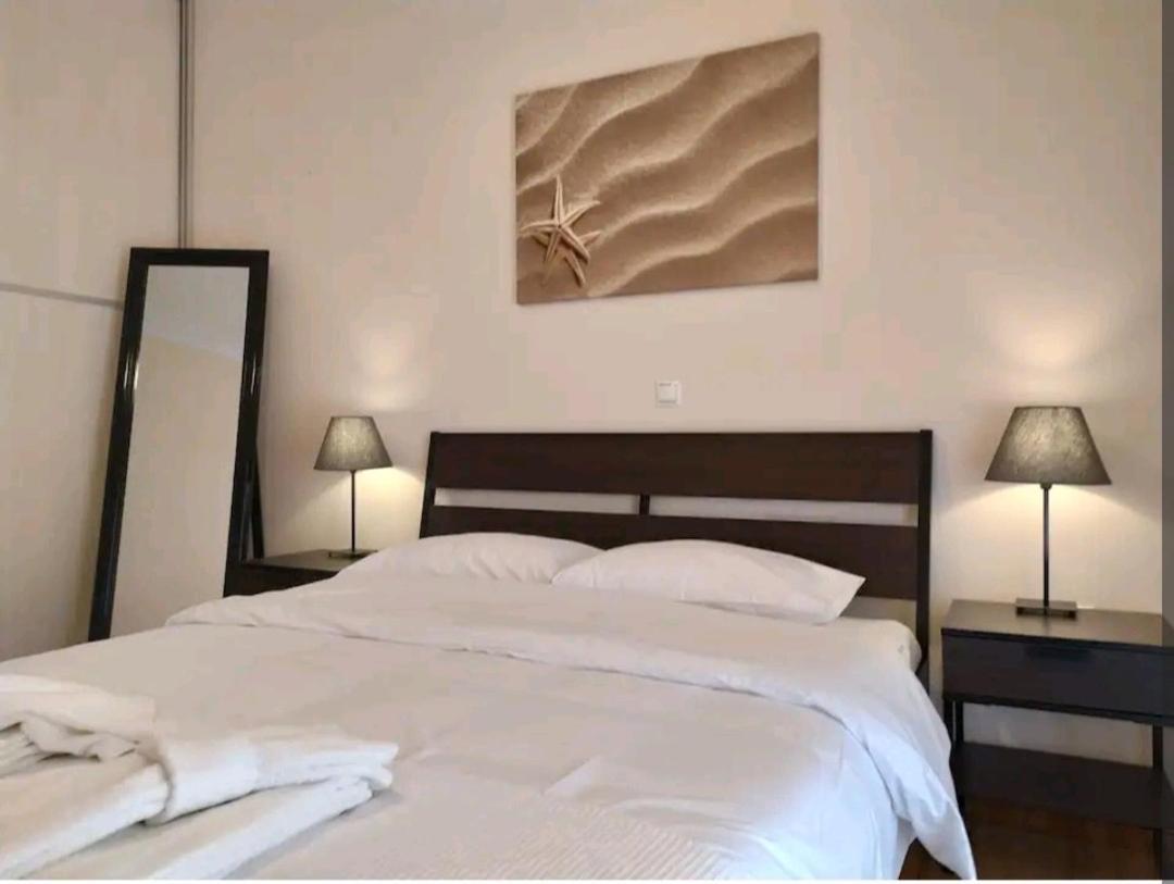 Stylish -Modern Apartment Heart Of Marousi Athena Bagian luar foto