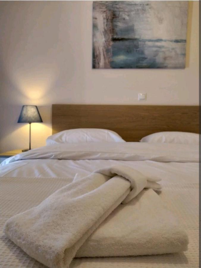 Stylish -Modern Apartment Heart Of Marousi Athena Bagian luar foto
