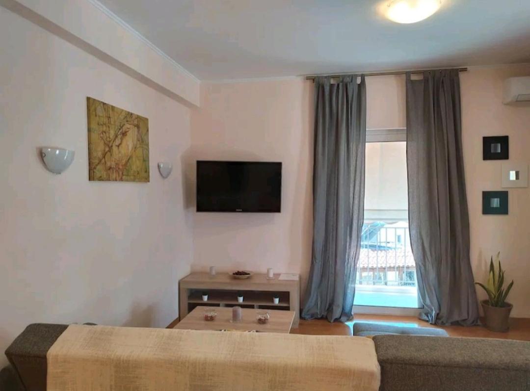 Stylish -Modern Apartment Heart Of Marousi Athena Bagian luar foto